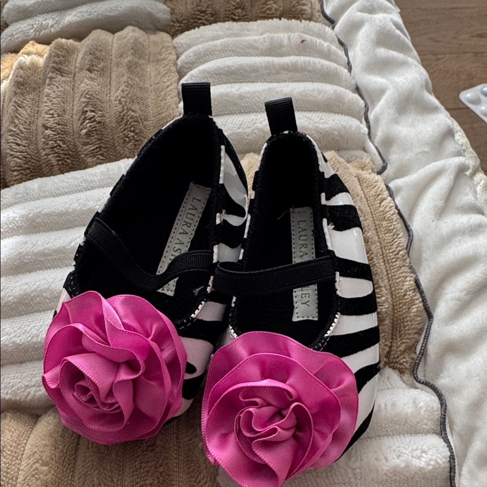 Laura Ashley Black and White Baby Shoes with Pink Flower